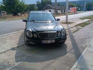 Mercedes E-Class foto 6