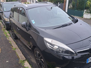 Renault Grand Scenic foto 2