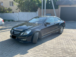 Mercedes E-Class Coupe foto 4