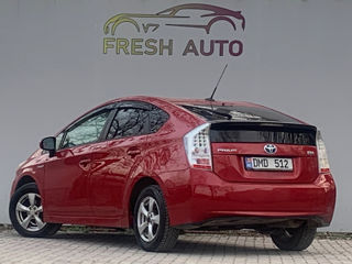 Toyota Prius foto 3