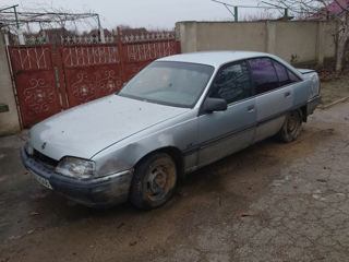 Opel Omega foto 2