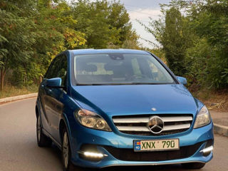 Mercedes B-Class foto 7