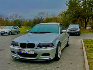 BMW 3 Series foto 3