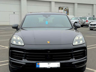 Porsche Cayenne foto 2