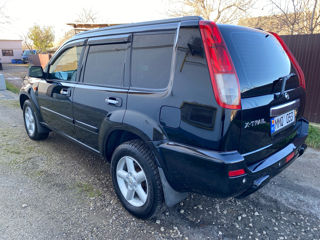 Nissan X-Trail foto 4