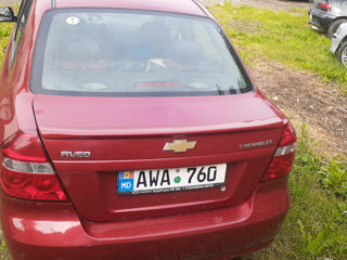 Chevrolet Aveo фото 0