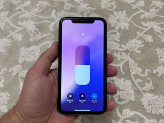 iPhone XR 64GB Black foto 6
