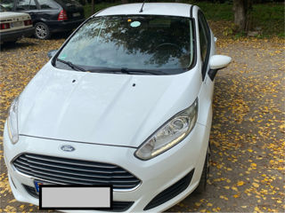 Ford Fiesta foto 4