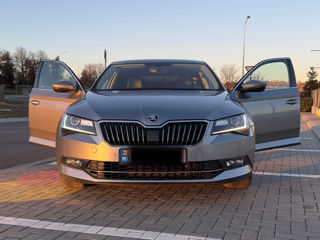 Skoda Superb foto 4