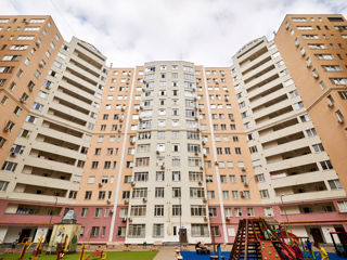Apartament cu 2 camere, 63 m², Centru, Chișinău foto 14