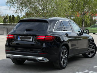 Mercedes GLC foto 7