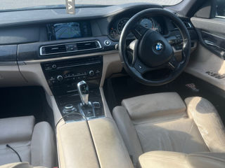 BMW 7 Series foto 2