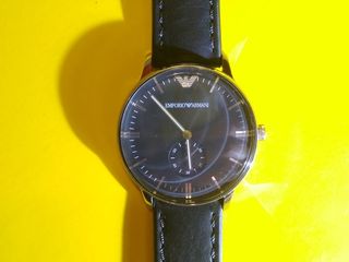 часы итальянские Emporio Armani 100% оригинал, с кожаным ремешком (new), коробка за 1900 лей