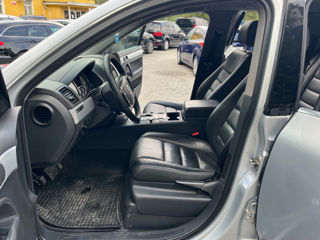 Volkswagen Touareg foto 8