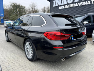 BMW 5 Series foto 2