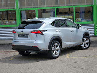 Lexus NX Series foto 3