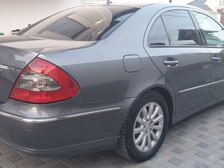 Mercedes E Class foto 4