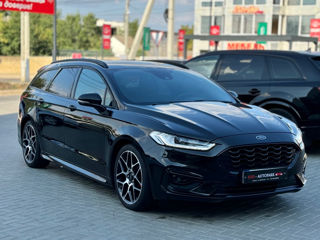 Ford Mondeo foto 2