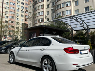 BMW 3 Series foto 4