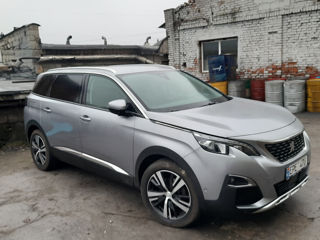 Peugeot 5008 foto 3