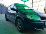 Renault Grand Scenic foto 5