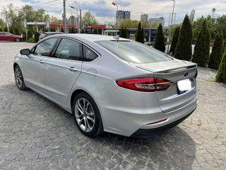 Ford Fusion фото 2