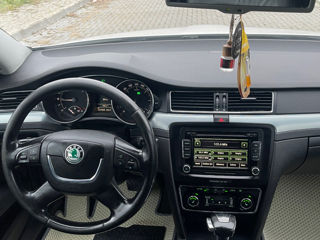 Skoda Superb foto 7