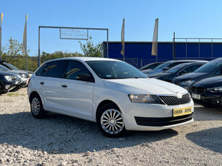 Skoda Rapid foto 1