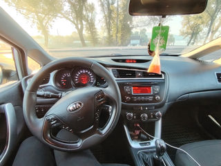 KIA Ceed foto 8