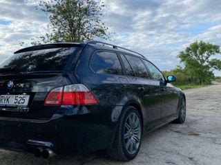 BMW 5 Series фото 7