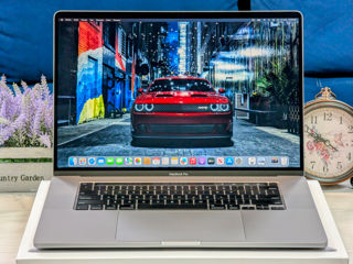 MacBook Pro 16 Retina 2020 (Core i7 9750H/16Gb DDR4/512Gb SSD/Radeon Pro 5300M/43 Cycles/16") foto 3