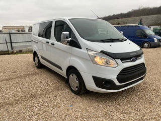 Ford Transit custom foto 2