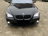 BMW 5 Series foto 10