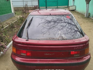 Mazda 323 foto 3