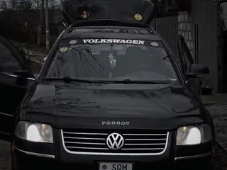 Volkswagen Passat foto 4