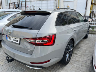 Skoda Superb foto 7