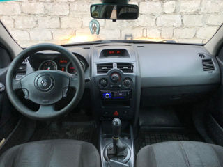 Renault Megane foto 8