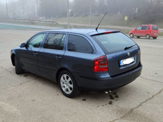 Skoda Octavia foto 5