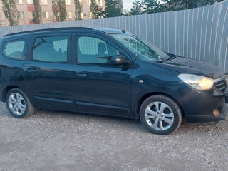 Dacia Lodgy foto 2