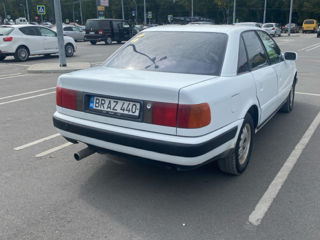 Audi 100 foto 4