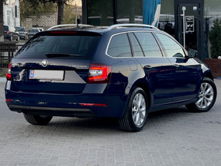 Skoda Octavia foto 3