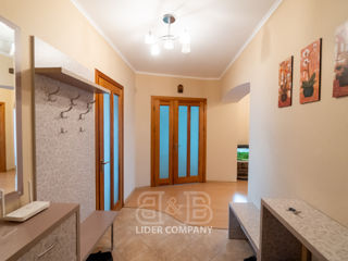 Apartament cu 3 camere, 104 m², Râșcani, Chișinău foto 13