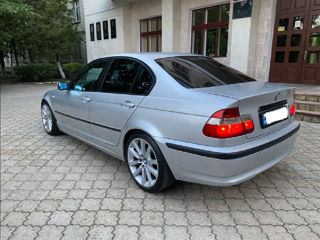 BMW 3 Series foto 5