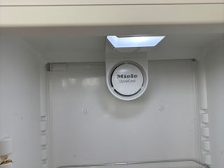 Frigider Miele foto 1