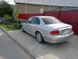 Hyundai Sonata foto 4