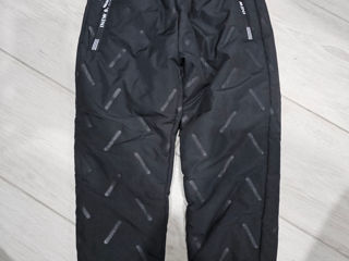 Pantaloni noi pe loc, 130 cm pentru 6-7 ani, 200 lei