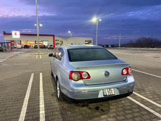 Volkswagen Passat foto 4