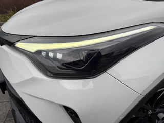 Toyota C-HR foto 7