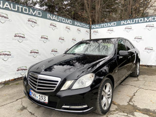 Mercedes E-Class foto 2