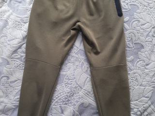 Pantaloni Nike Tech Fleece originali foto 2